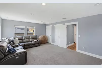 2417 E Patriot Dr, Eagle Mountain, UT 84005 - Photo 50