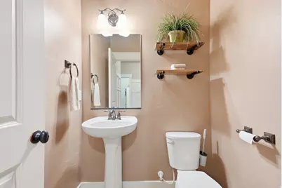 2662 W 2325 N, Farr West, UT 84404 - Photo 24