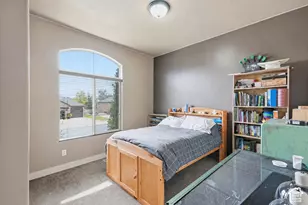 2662 W 2325 N, Farr West, UT 84404 - Photo 34