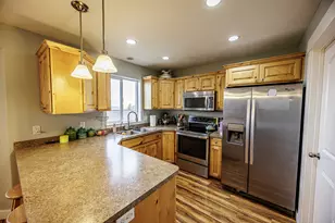 3892 E S Pass Cv, Eagle Mountain, UT 84005 - Photo 6
