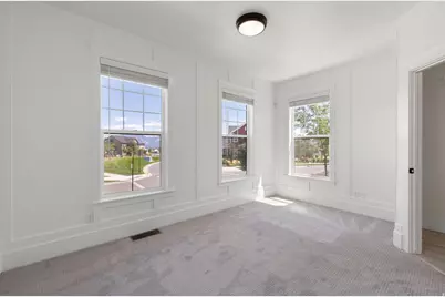 11524 S Silver Pond Dr W, South Jordan, UT 84009 - Photo 14