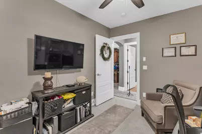 5176 N University Ave #216, Provo, UT 84604 - Photo 22