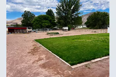 171 N 460 St E #3, Elsinore, UT 84724 - Photo 4