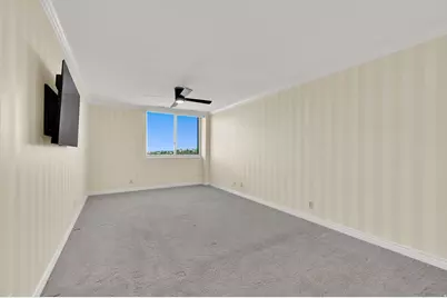 777 E South Temple S #11H, Salt Lake City, UT 84102 - Photo 14