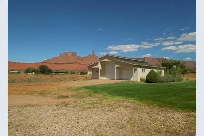 113 E Pace Ln #113, Castle Valley, UT 84532 - Photo 4