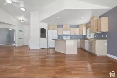 6952 W Hunter Valley Dr, West Valley, UT 84128 - Photo 4