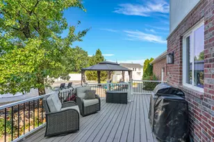 3661 N 2300 E, Layton, UT 84040 - Photo 4