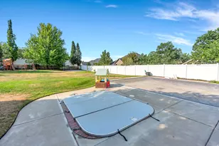 3661 N 2300 E, Layton, UT 84040 - Photo 62