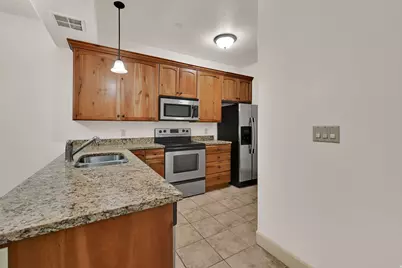 2011 S 2100 E #16, Salt Lake City, UT 84108 - Photo 8
