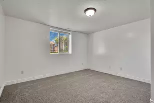 1394 W Sageberry Dr, Santaquin, UT 84655 - Photo 22