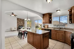 1394 W Sageberry Dr, Santaquin, UT 84655 - Photo 8