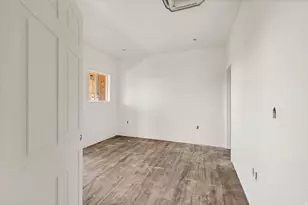 760 N Lauritzen, Hildale, UT 84784 - Photo 10