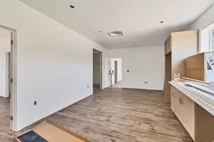 760 N Lauritzen, Hildale, UT 84784 - Photo 18