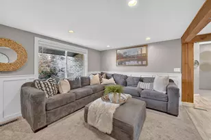 9728 S 1650 W, South Jordan, UT 84095 - Photo 4