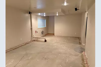 8012 S Bueno Vista Dr, West Jordan, UT 84088 - Photo 32