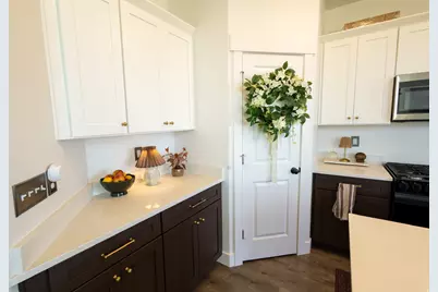 2672 N Blue Dawn Ln, Saratoga Springs, UT 84045 - Photo 10