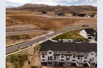 2672 N Blue Dawn Ln, Saratoga Springs, UT 84045 - Photo 30