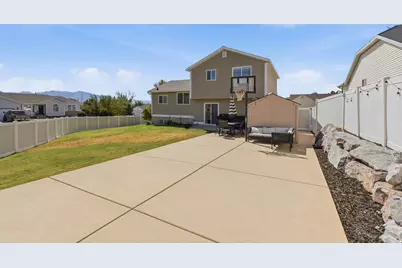 6104 W Castle Park Ln, West Jordan, UT 84084 - Photo 26