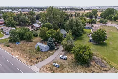 881 N Highway 89, Harrisville, UT 84404 - Photo 2