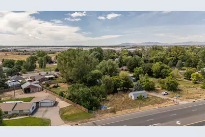 881 N Highway 89, Harrisville, UT 84404 - Photo 40