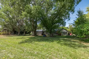 881 N Hwy 89, Harrisville, UT 84404 - Photo 36