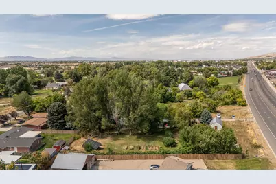 881 N Highway 89, Harrisville, UT 84404 - Photo 42