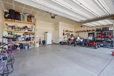 1422 E Lowe Peak Dr, Eagle Mountain, UT 84005 - Photo 30