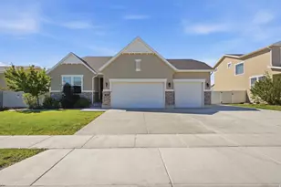 1422 E Lowe Peak Dr, Eagle Mountain, UT 84005 - Photo 1