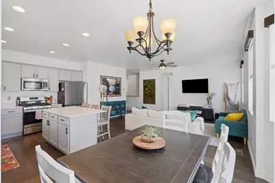 1422 E Lowe Peak Dr, Eagle Mountain, UT 84005 - Photo 4