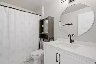 1422 E Lowe Peak Dr, Eagle Mountain, UT 84005 - Photo 12