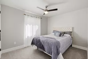 1422 E Lowe Peak Dr, Eagle Mountain, UT 84005 - Photo 20