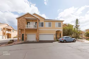 1166 S Canyon Meadow Dr, Provo, UT 84606 - Photo 1