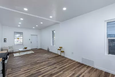 358 N 900 W, Salt Lake City, UT 84116 - Photo 12