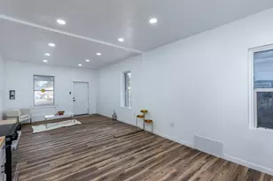 358 N 900 W, Salt Lake City, UT 84116 - Photo 12