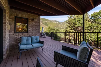 6082 Breeze Cir, South Ogden, UT 84403 - Photo 30