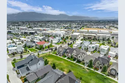 10562 S Sturgeon Dr, South Jordan, UT 84009 - Photo 40