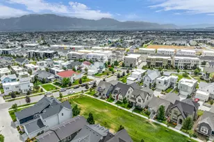 10562 S Sturgeon Dr, South Jordan, UT 84009 - Photo 40