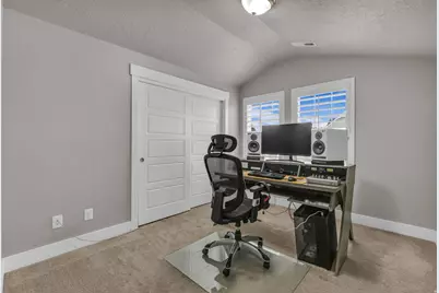 10562 S Sturgeon Dr, South Jordan, UT 84009 - Photo 18