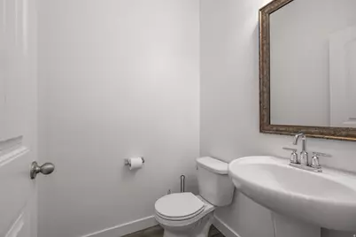2669 N McLaws Ave, Layton, UT 84040 - Photo 16