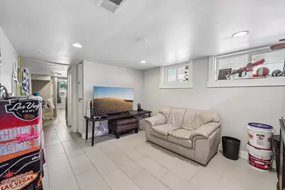 552 S 1200 E, Salt Lake City, UT 84106 - Photo 22