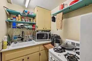 552 S 1200 E, Salt Lake City, UT 84106 - Photo 20