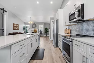 984 N 400 W #B, American Fork, UT 84003 - Photo 10