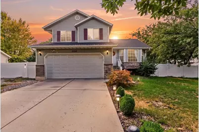 1124 S 925 W, Woods Cross, UT 84087 - Photo 1