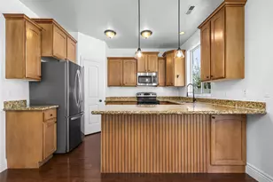 1376 S 740 E, Lehi, UT 84043 - Photo 12