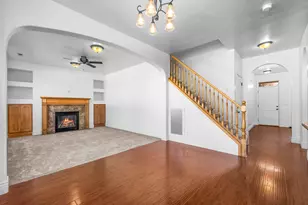 1376 S 740 E, Lehi, UT 84043 - Photo 4