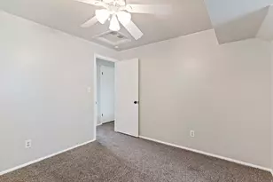 77 W Pheasantbrook Cir N, Centerville, UT 84014 - Photo 24