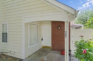 77 W Pheasantbrook Cir N, Centerville, UT 84014 - Photo 2