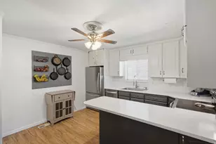 410 E 9120 S, Sandy, UT 84070 - Photo 10