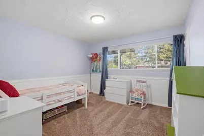 410 E 9120 S, Sandy, UT 84070 - Photo 22