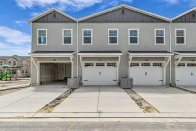 1194 E Goldie Lou Lane Unit #70, Eagle Mountain, UT 84005 - Photo 2